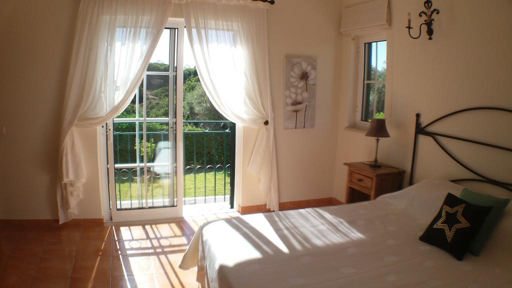 Casa Cereja 'Adults Only' Bed and Breakfast Albufeira Esterno foto