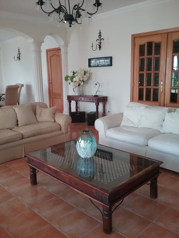 Casa Cereja 'Adults Only' Bed and Breakfast Albufeira Esterno foto