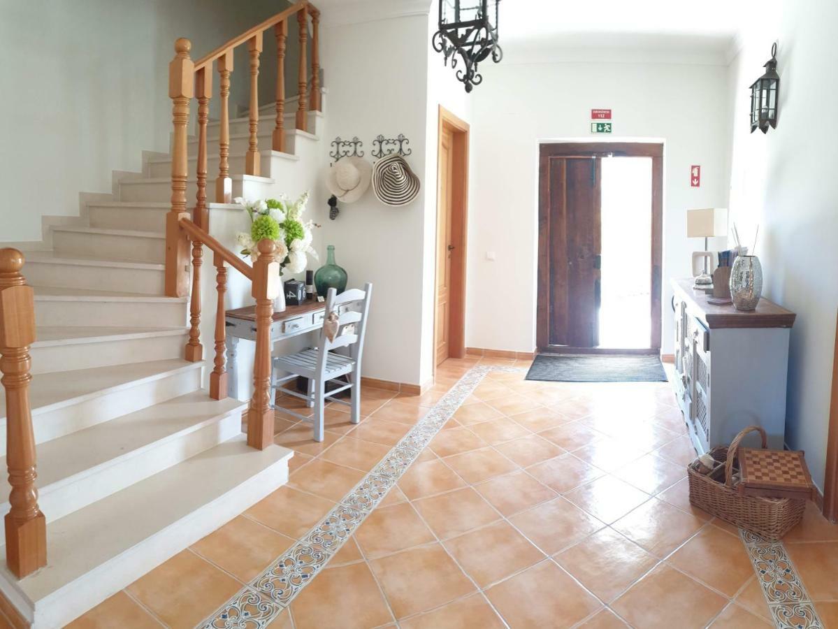 Casa Cereja 'Adults Only' Bed and Breakfast Albufeira Esterno foto